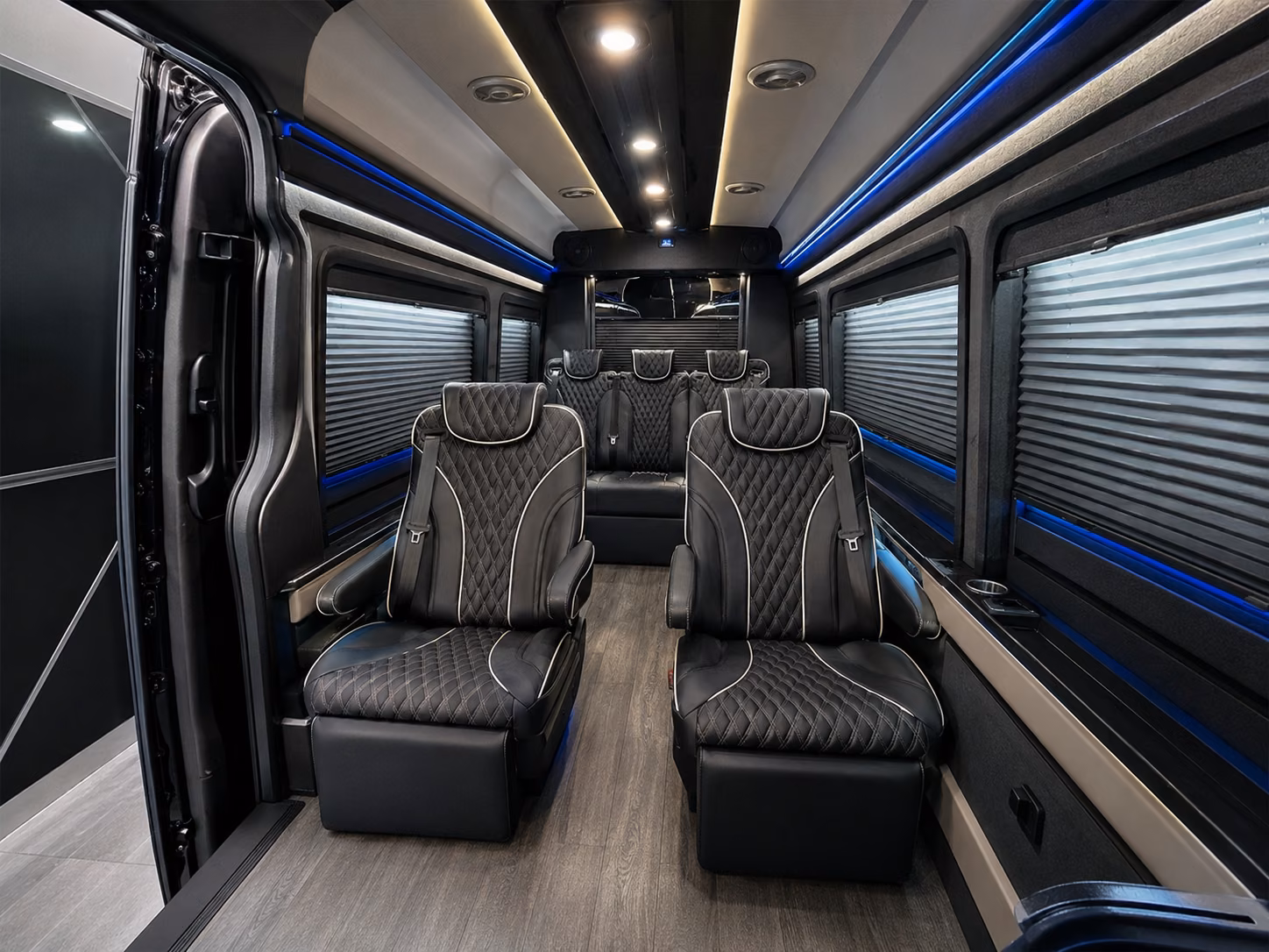 busrentalwatsonville com is the easy way to find private airport transfers from watsonville municipal airport wvi