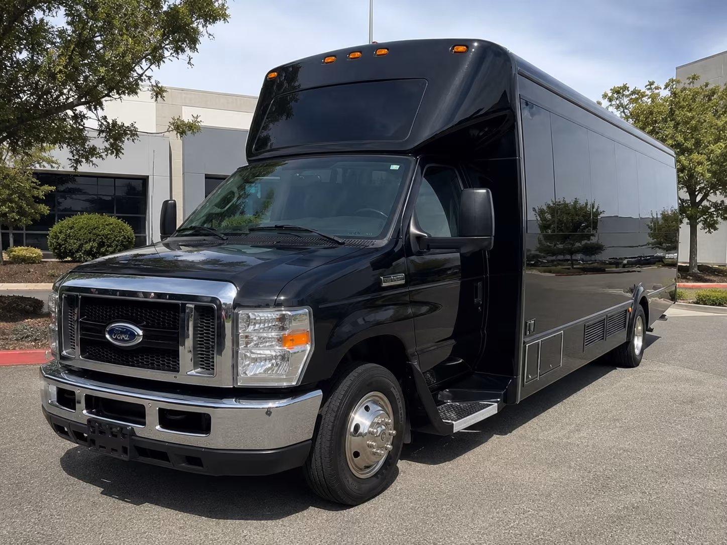 party buses to the cocoanut grove and santa cruz venues are ready for prom night