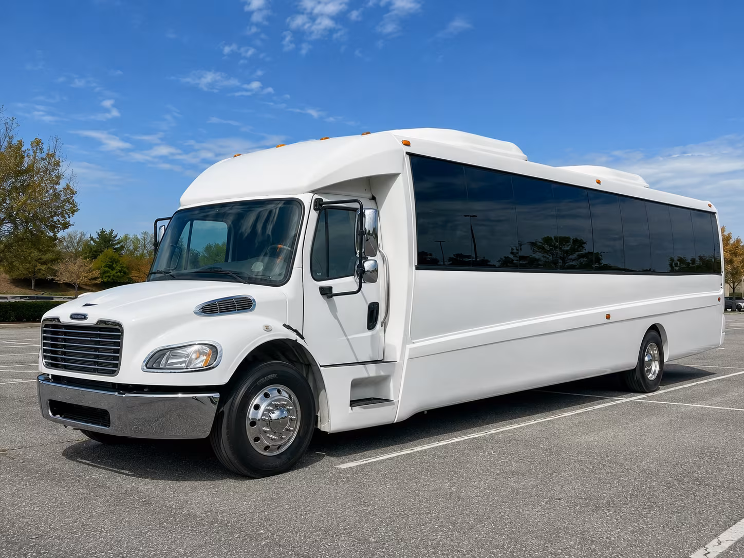 watsonville 30 passenger party bus