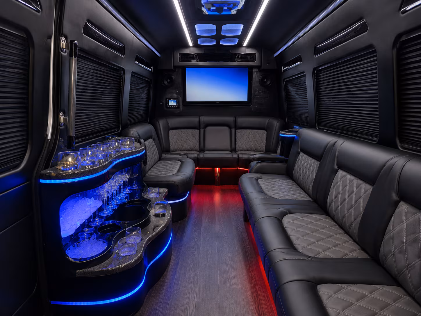 winery tour buses for harvest season and special wine events